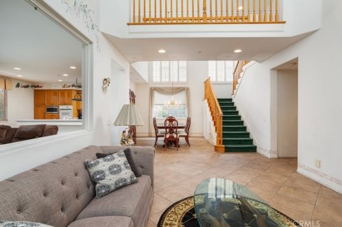 807 Newton Ln, Placentia, CA 92870-7503