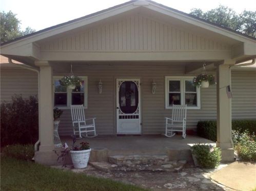 4501 Kenwood Ct, Granbury, TX 76049-5850