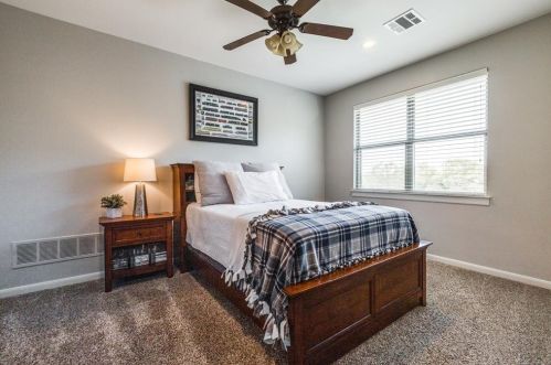 635 Mnr Dr, Argyle TX 76226-5920 exterior