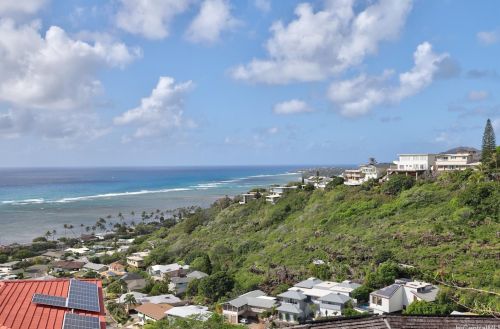 5243 Poola St, Honolulu HI  96821-1554 exterior