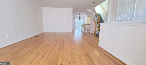 2203 Bear Valley Ter, Silver Spring MD  20906-6198 exterior