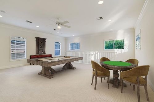 3001 Chatelaine Dr, Austin TX  78746-6895 exterior