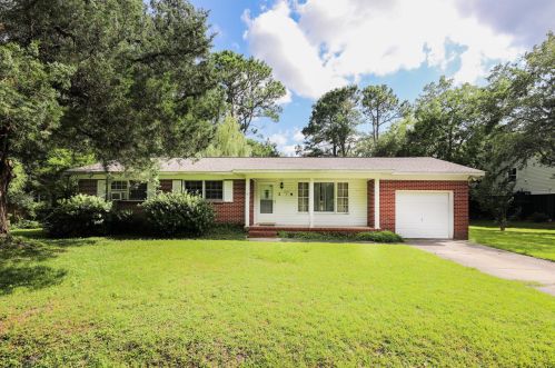3641 Moonglow Dr, Johns Island, SC 29455-7821