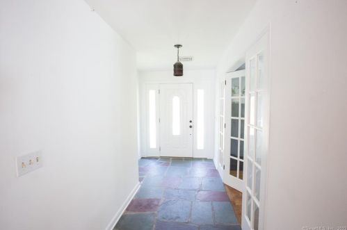 64 Judson Ln, Bethlehem, CT 06751-1617