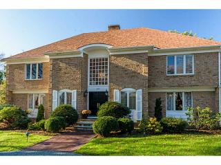 337 Rumstick Rd, Barrington, RI 02806-4934