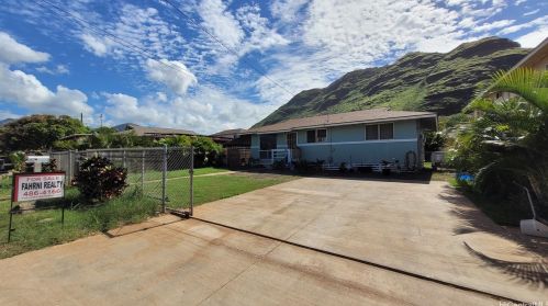 87245 Hookele St, Nanakuli, HI 96792