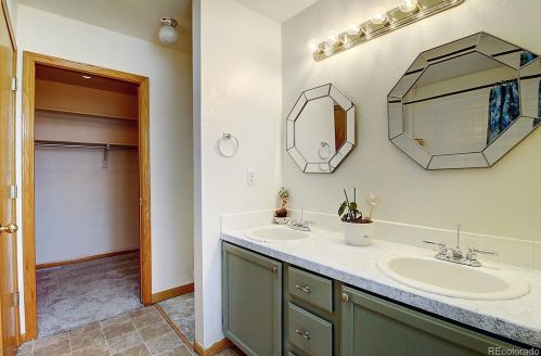 312 Derry Dr, Fort Collins CO  80525-5829 exterior