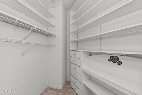 531 Granite Hl St, Simi Valley CA 93065-0608 exterior