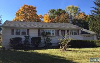 51 Deerfield Rd, Wayne, NJ 07470-6416