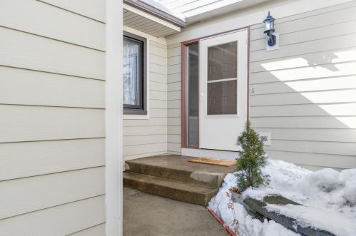 414 Bluebird Ln, Bannockburn IL  60015-3618 exterior