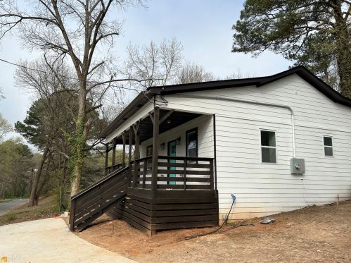 790 Knox Dr, Atlanta GA  30315-6810 exterior