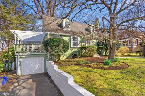 10207 Cherry Tree Ln, Silver Spring, MD 20901-2628