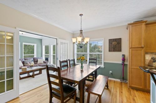 208 Bonnie Sue Dr, Villa Rica, GA 30180-5517