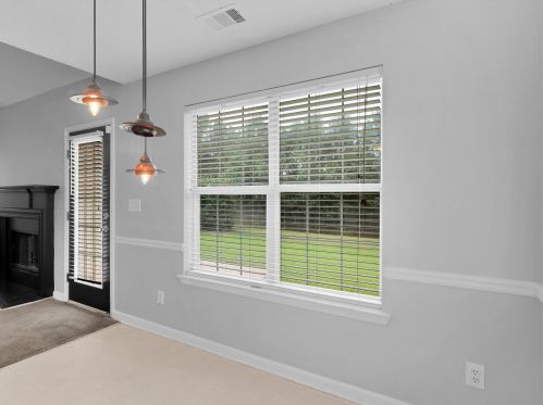 718 Old Stone Ct, Stockbridge GA  30281-7616 exterior