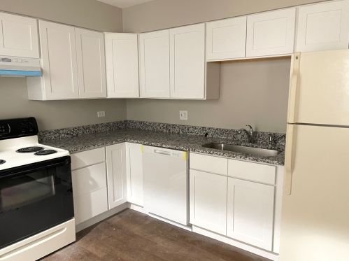 155 Elk Trl, Carol Stream IL  60188-9325 exterior