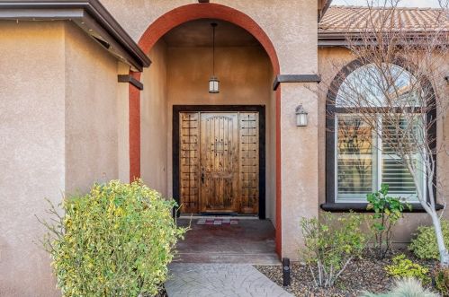 1978 Preservation Oak Dr, Chico, CA 95928-8934