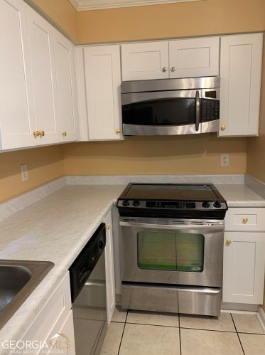 6682 Stone Ct, Rex GA  30273-2027 exterior