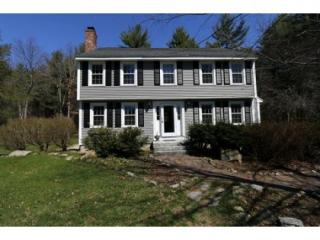 18 Woodside Dr, Londonderry, NH 03053-7417