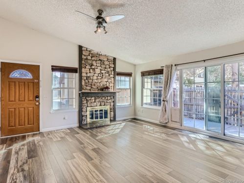 3854 Evanston St, Aurora CO  80014-4033 exterior