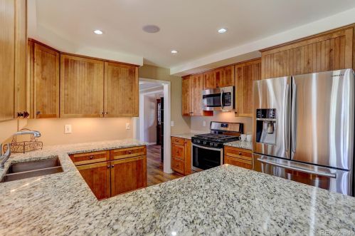 20235 Cambridge Way, Parker CO 80138-7308 exterior