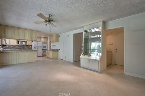 11476 Culebra St, Cypress CA 90630-5340 exterior