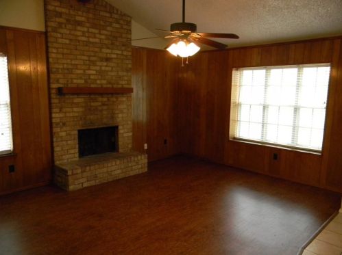7300 Davis Blvd, Fort Worth TX  76182-6151 exterior