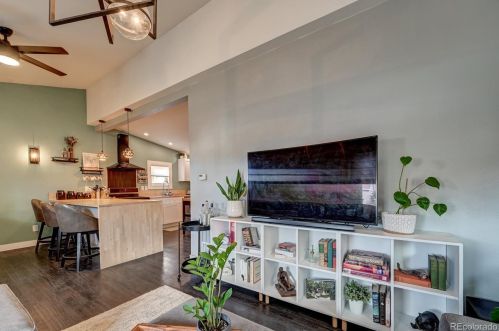 3366 Pearl St, Englewood CO  80113-2714 exterior