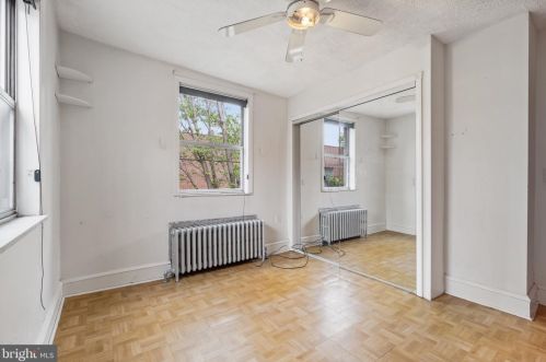 1412 12 St, Philadelphia PA 19147-2624 exterior