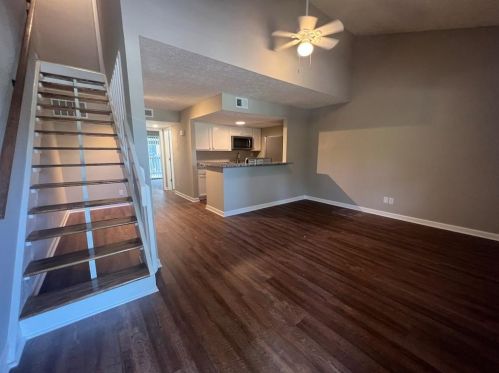 1001 Park Hill Dr, Gainesville, GA 30501-2357