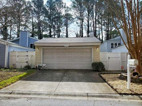2934 Chipmunk Trl, Marietta, GA 30067-5719