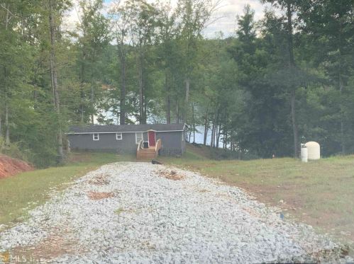 317 Frontier Dr, Mayfield, GA 31087-4913