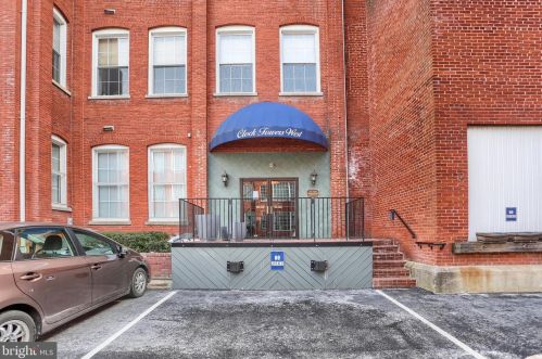 917 Columbia Ave, Lancaster PA  17603-3157 exterior