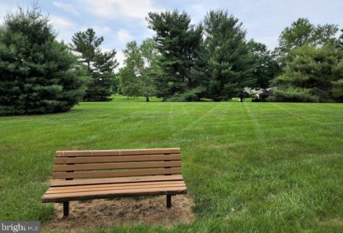 50 Valleybrook Dr, Lancaster PA  17601-4612 exterior