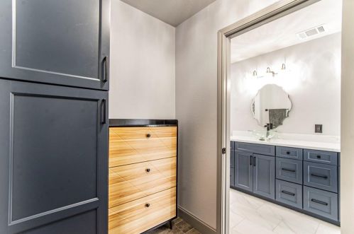 9600 Claxton Dr, Austin TX  78736-2901 exterior