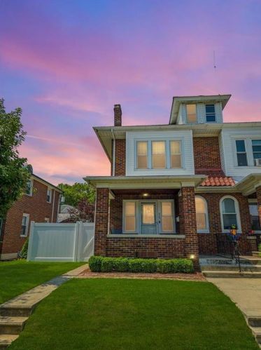 626 Berks St, Allentown, PA 18104-4939