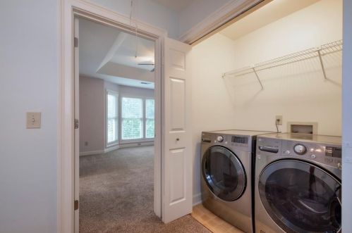 8695 Hope Mews Ct, Atlanta GA  30350-2961 exterior
