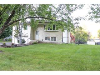4246 Svensk Ln, Saint Paul, MN 55123-1716