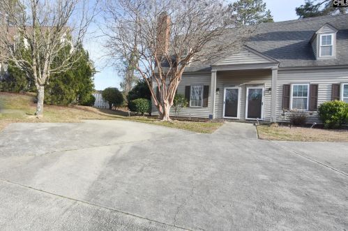 1265 Hulon Cir, Cayce-West Columbia SC  29169-3447 exterior