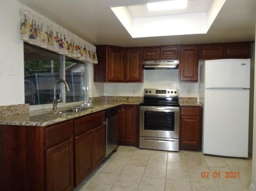 2417 Via Barcelona, Carrollton TX  75006-4503 exterior