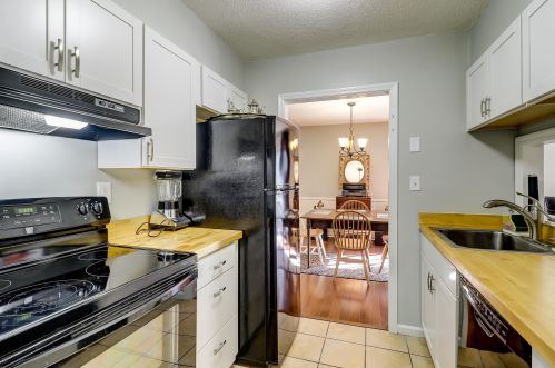 638 Baytree Ct, Mount Pleasant SC  29464-3534 exterior