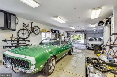 611 Bryants Nursery Rd, Silver Spring MD 20905-3839 exterior