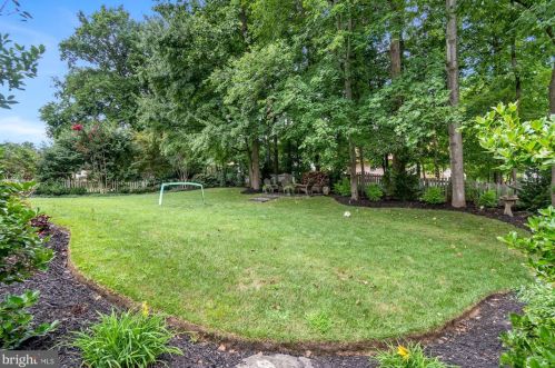 13105 Princeville Ct, Silver Spring MD 20904-3587 exterior