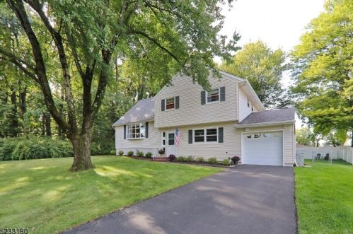 4 Virginia St, Cranford, NJ 07016-2728