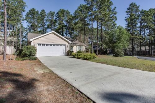 17 Cameron Ln, Pinehurst, NC 28374-8071