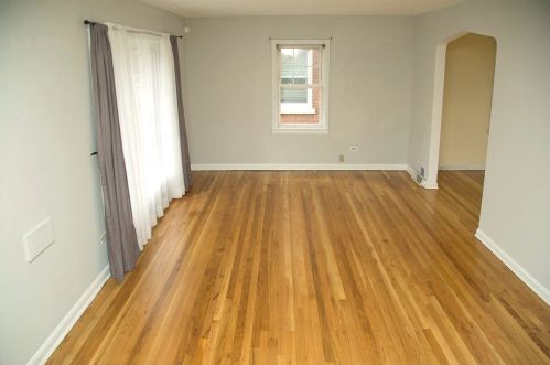 5654 Oak Park Ave, Chicago, IL 60638-3228