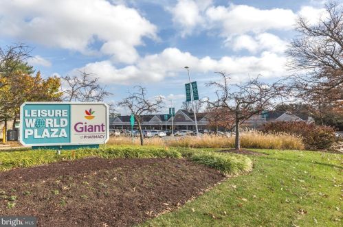 15101 Interlachen Dr, Silver Spring MD 20906-5601 exterior