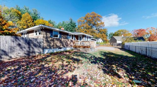20 Thornton Rd, Nashua, NH 03063-1118