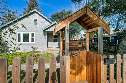 505 Coloma St, Folsom, CA 95630-2631