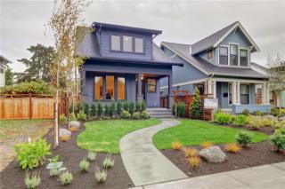 2116 6th Ave, Seattle, WA 98109-2401