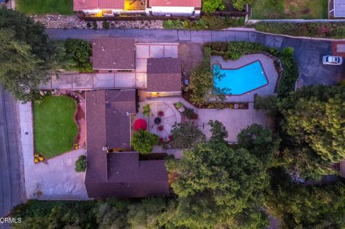 2512 Rockdell St, Glendale CA 91214-2221 exterior